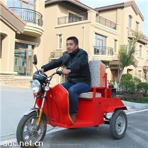  科耐尔挂桶式保洁电动三轮车